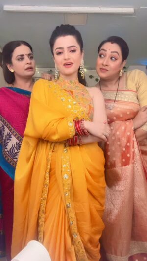 Madhusree Sharma Instagram - Gyan ki 3 baatein 😜

#madhusreesharma #funny #comedy #reel #reels #reelkarofeelkaro #reelitfeelit #explore #explorepage✨ #instagood #love  #mannsundar #dangaltv #trending