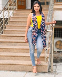 Actress Mahi Maheswari HD Photos and Wallpapers September 2025