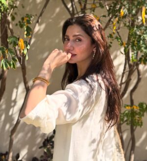 Mahira Khan Instagram - Eid Mubarak jaaanemans x