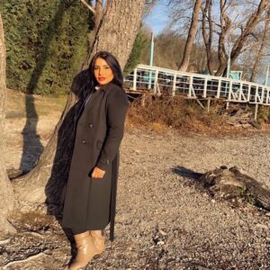 Mai Al Balushi Instagram - إنّ أعمق دافع في طبيعة الإنسان هو الرغبة في أن يكون  مهما #مي_البلوشي #تركيا🇹🇷 #اسطنبول #جمال_الطبيعة