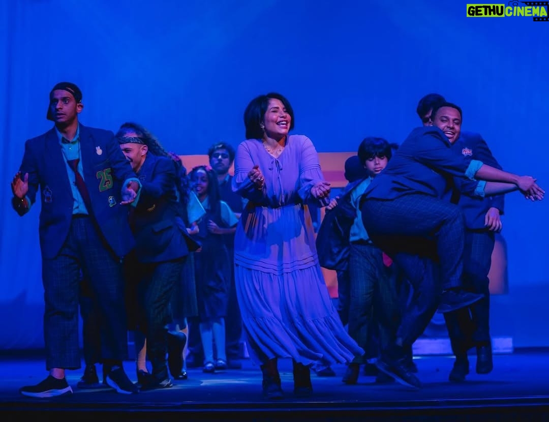 Mai Al Balushi - 525 Likes - سعيدة في نجاح مسرحية #321_أكشن احلى قروب اشتغلت معاه من فنانين وكواليس وشركة انتاج وادارة انتاج حبيت روحهم الطيبه وحسن تعاملهم الراقي الحب اللي بيننا وحرصنا على العمل انعكس على خشبة المسرح وامس كان اخر يوم عرض العرض 67 ولله الحمد مبروك نجاح العمل يا احلى قروب @trend.pr @baderalsh3ibiii @a_alkhuther @abdulrahman_alfhd @shamlanalomairii @aboodalsha6iii @hanyalhazaa @mansouralbloushii @aljoud_albaanon @aljourry_albaanon @wadha_alayoub