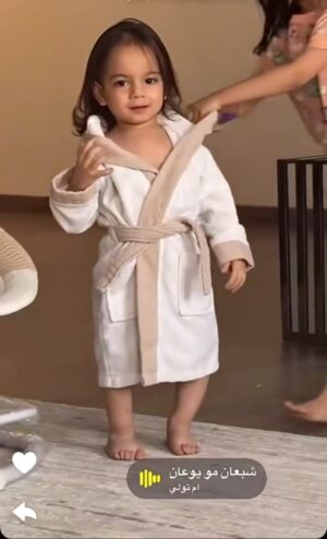 Mai Eidan Instagram - للحين يستخدمون فيديوهات برنامجي 🤣🤣🤣🤣
👇🏻
#مي#مي_العيدان #فجر_السعيد#كشف #كشف_حساب #تصاميم #نهى_نبيل #فهد_الكبيسي#امل_العوضي #العراق#بغداد#الكويت#فنون#فن#فنان#حب #عادل_إمام #اكسبلور_فولو #الامارات #ملاك_رحمة #الرياض#شمس #عبدالحسين_عبدالرضا #شيماءعلي #الهام_الفضاله #موديل_روز #نانسي_عجرم#شجون#عبدالمجيد_عبدالله