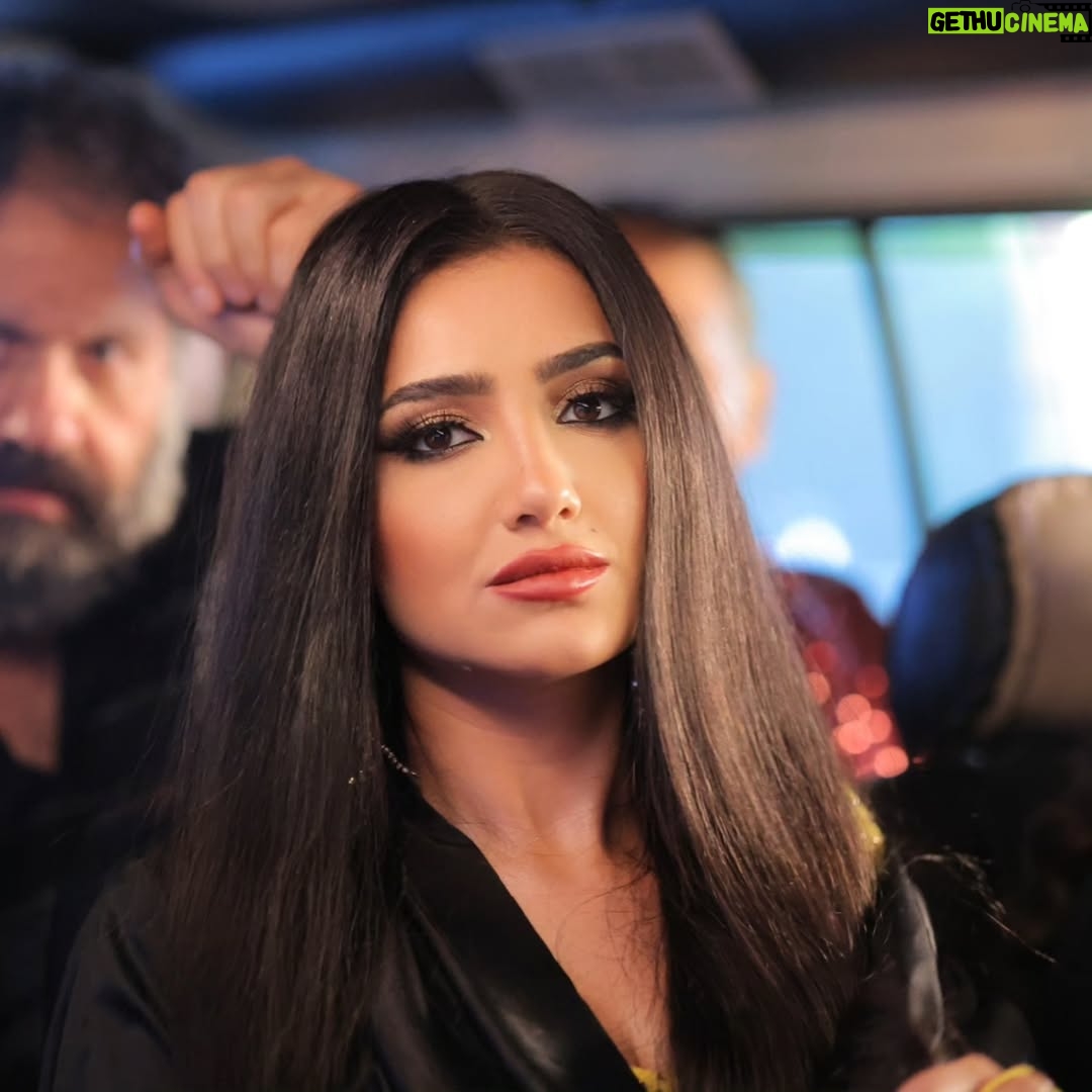 Mai Omar - 253.4K Likes - هتوحشيني يا إش إش 💓💓
شكر خاص جدا للأسياليست الخطير الموهوب جدا سعيد رمزي
خبيرة التجميل الرائعه الموهوبه زينب حسن
الكوافير الرائع ألفرد مكرم
@saeedramzi
@zeinabhassan_
@alfredmakram