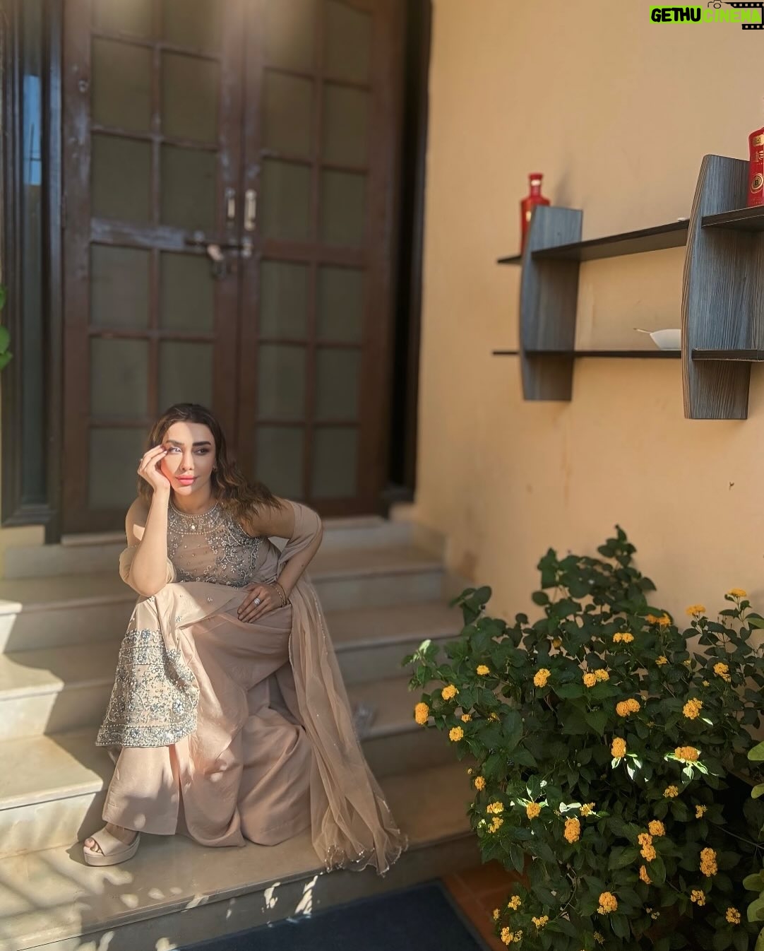 Maira Khan - 19.6K Likes - Eid Mubarak Aap sab ko 🫶🏻
Khoobsurat Eid ka jora @mansoorakramcouture ❤️