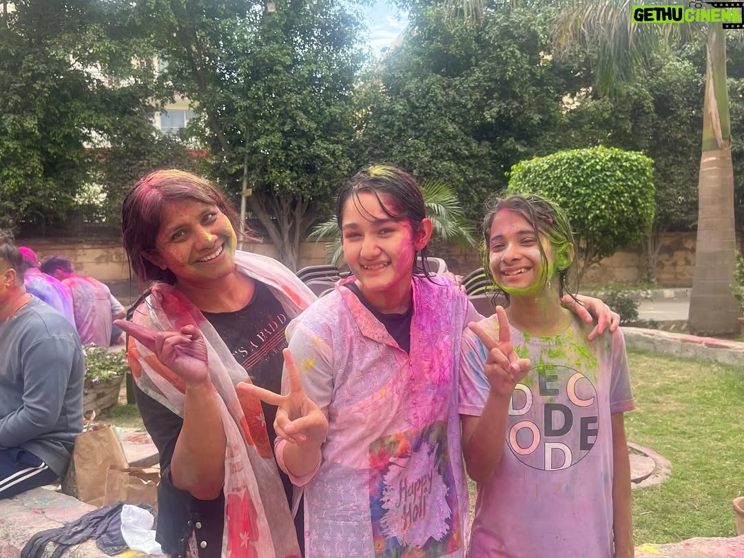 Maisha Dixit - 3.5K Likes - Happy holiiiii💕