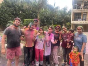 Maisha Dixit Instagram - Happy holiiiii💕