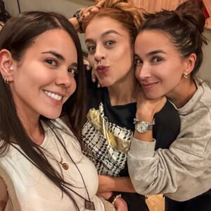 Majida Issa Instagram - Lunes de un feliz despecho ✨🎉❤️ noj volvimos a encontrar 😍
@planchando_el_despecho