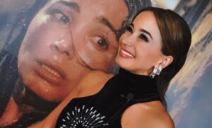 Majida Issa Instagram - Una que son dos… y que podríamos ser tod@s! 
Esta película @elboleroderuben significa mucho para nosotros. Difícil dimensionar, resumir o limitar a las palabras lo que significa un sueño, un riesgo, una historia de vida y el crecimiento en equipo; pero si me están leyendo vayan el 29 de Febrero a las salas de cine porque sé que ahí lo van a SENTIR y a entender todo! En este mundo de emociones, imágenes y música viajaremos juntos a lo profundo.
Ya casi! 🥰🤗