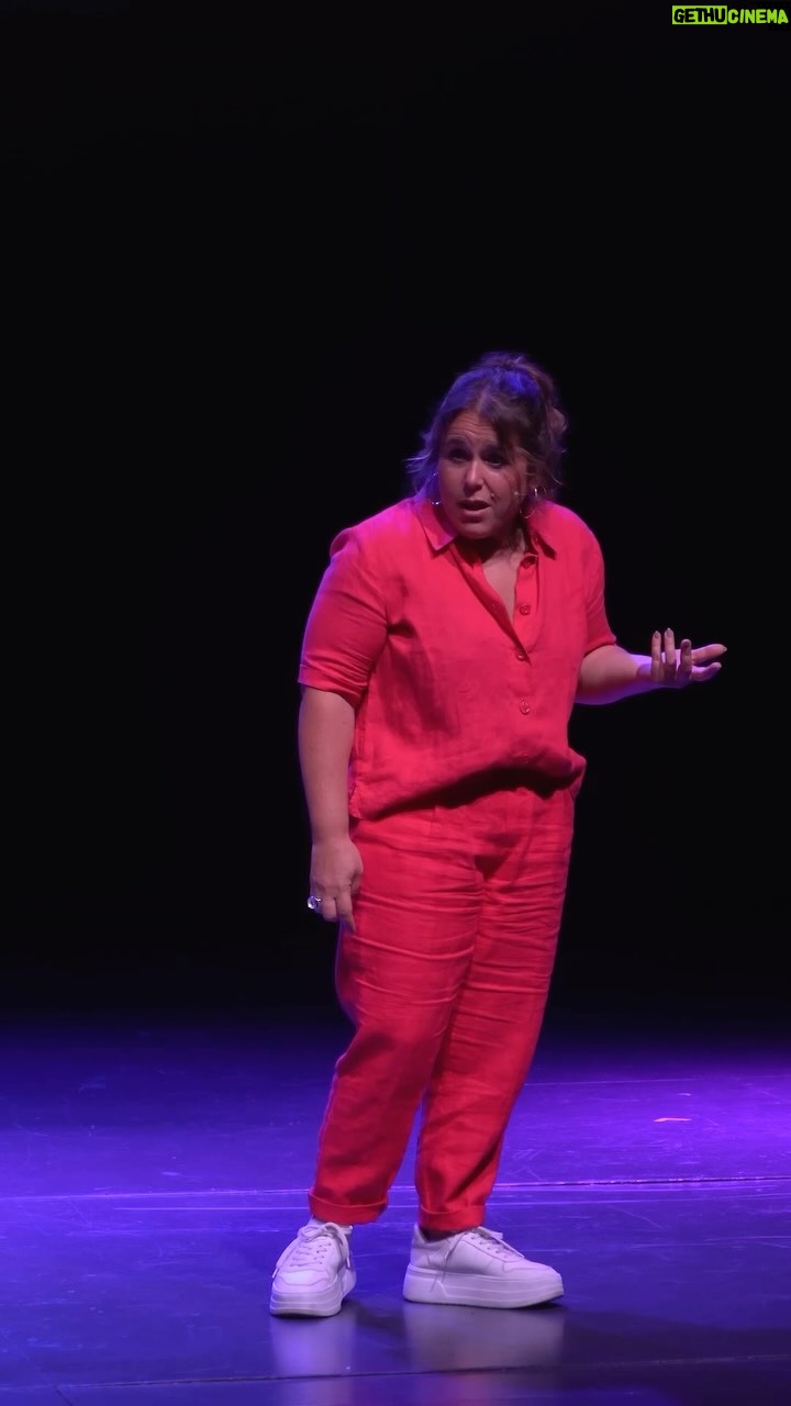 Malena Guinzburg - 10.7K Likes - Acá, reteniendo líquidos!
Funciones #queridodiario
🇦🇷11 de ABRIL: GEAN ODEON, CONCORDIA
🇦🇷12 de ABRIL: 3 de FEBRERO, PARANÁ
🇦🇷13 de ABRIL: LUZ Y FUERZA, SANTA FE
🇦🇷24 de ABRIL: CENTRO MUNICIPAL DE LA CULTURA, VIEDMA
🇦🇷25 de ABRIL: CINE TEATRO AUDITORIUM , PUERTO MADRYN
🇦🇷26 de ABRIL: TEATRO ESPAÑA, TRELEW
🇦🇷27 de ABRIL: ASOCIACION ITALIANA, COMODORO RIVADAVIA
🇦🇷23 de MAYO: PASEO LA PLAZA, CABA
🇦🇷24 de MAYO: MUN TRINIDAD GUEVARA, LUJÁN
🇦🇷30 de MAYO: Soc Italiana SAN FERNANDO
Entradas en www.malenaguinzburg.com