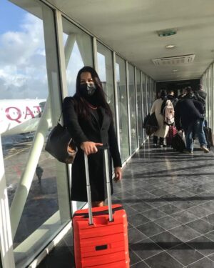 Malika Belbey Instagram - إنشاءلله نرجعوا  للجزائر بكأس العرب ، بالتوفيق للمنتخب الوطني 🤍🇩🇿❤️ شكرا @ooredooalgerie #قطر#كأس_العرب🇧🇭🇩🇿
