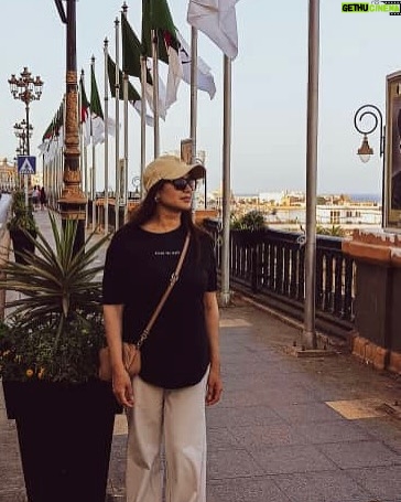 Malika Belbey - 4.8K Likes - ٠١.١١.٥٤ 🇩🇿