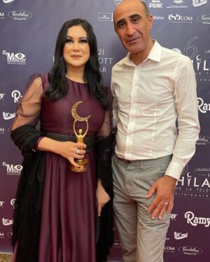 Malika Belbey Instagram - مسلسل يما يفوز بجائزة أفضل عمل درامي  لسنتين متتاليتين 2020 , 2021 ✨🤍الشكر الكامل لجمهورنا الغالي دمتم لنا أوفياء، ❤ نحبكم 🙏🙏🙏
 Habillée par @ziliboutique 
Makeup @soltana_beautycenter 
Bijoux @bijoux_el_ahleme ✨  سهرة هلال التلفزيون الطبعة السادسة 2021@يما
Merci Sofiane Maloufi et @agence media and survey ainsi que @oxygène prod  pour l'organisation de cette soirée @hillals de la télévision 2020 2021❤#algerienne🇩🇿 #art #ramadan #رمضان_كريم #جزائريات #dz