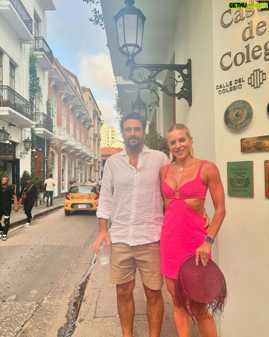Marcela Ruete - 14.1K Likes - Que tal estĆ” pareja? Les gusta? ā¤ļøā¤ļøā¤ļøā¤ļø