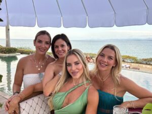 Marcela Ruete Instagram - Un super fin de semana 🌊☀️🏖️ con mi gente linda ♥️
