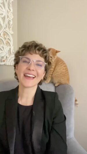 Margarita Ortega Instagram - Disfruta estos fragmentos de la primera temporada de Mujeres 50 . 

En este capitulo, recopilamos las recomendaciones sobre ejercicio y actividad física para personas mayores de 40, dadas por el deportólogo Dr. Mauricio Mejía. @dr.mauriciomejia 

Deja las excusas de lado y empieza una vida más activa, saludable y feliz.

#mujer #ejercicio #menopausia #perimenopausia #climaterio #50años #50  #gimnasio #medianaedad