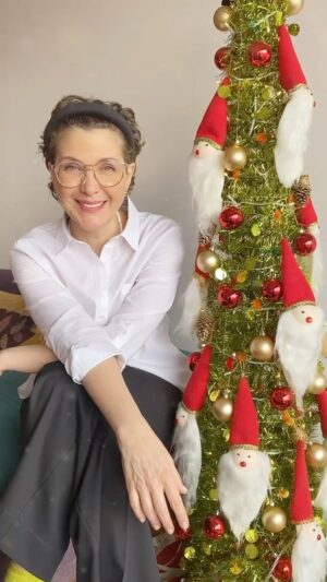 Margarita Ortega Instagram - 🎄 ¿Sientes que todavía estás en deuda contigo para aprender inglés? 
En esta Navidad regala o regálate una experiencia de aprendizaje para toda la vida, un curso de idiomas en el exterior en EF 🌟 @efcolombia 

👉🏼 Deja tus datos en el link de mío biografía para más información
#RegalaUnIdioma #NavidadConEF #EFMalta #EFHolidays

#mujeres50masconmargaritaortega