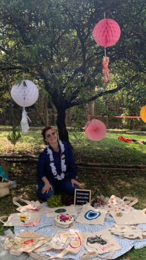 Margarita Ortega Instagram - 19/01/1973 
¡Llegó otro cumpleaños!! 🎉
Gracias por el viaje 🙏🏻 y sobre todo, gracias por acompañarme a transitarlo. ✨ Gracias por habitar mi mundo con tanto amor. 
@melibeamm @oiga_granada @kmi.kc @claudia_jaramillo_m @corzosilvia @camila.umana.j @joan_avellaneda_s @magabriellasv @camilitasalazar @msvalenciazmanager 
🫀🫀🫀🫀🫀🫀🫀🫀🫀🫀🫀
#brithday
@poligamiamusica @andrescepeda ¡Gracias por ponerle banda sonora a este día y a mi generación!