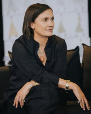 Maria Grazia Chiuri Instagram - As Creative Director, @MariaGraziaChiuri has elevated the House’s women’s collections by engaging with influential female figures; @LoicPrigent’s direction details the evolution. ‘HER DIOR’ is a documentary chronicling these collaborations through a decidedly feminist lens – premiering exclusively on the Dior YouTube channel today, March 8, at 6pm CET.
© Photo: @XimenaMorfin, @JulienDC
Produced by @NatachaMorice
Edited by @Soouuzy
Production Manager @RafaeleNixsecondi
Production © DERALF & Dior