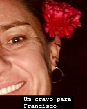 Maria Rueff Instagram - “A fé é revolucionária porque acredita que o Amor é mais forte que a morte!”
Papa Francisco
#25deabrilsempre