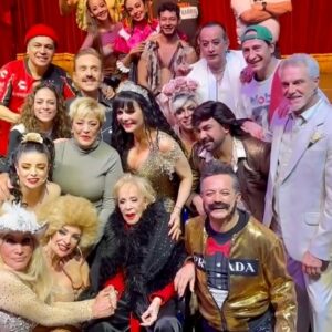 Maribel Guardia Instagram - Se nos fue @silviapinalmx 🙏🏼 La gran diva, la dama del cine, la reina de la televisión, la diosa del teatro, una mujer llena de belleza, talento, carisma y encanto que ha enamorado y conquistado a todas las  generaciones,  personalmente era amorosa ,sencilla , inteligente y muy simpática. Mis  más sinceras condolencias a su hermosa familia. @sylviapasqueloficial @laguzmanmx y su hijo Luis Enrique . Feliz viaje al paraíso reina bella 🙏🏼👑 Hoy muere la mujer y nace la leyenda
