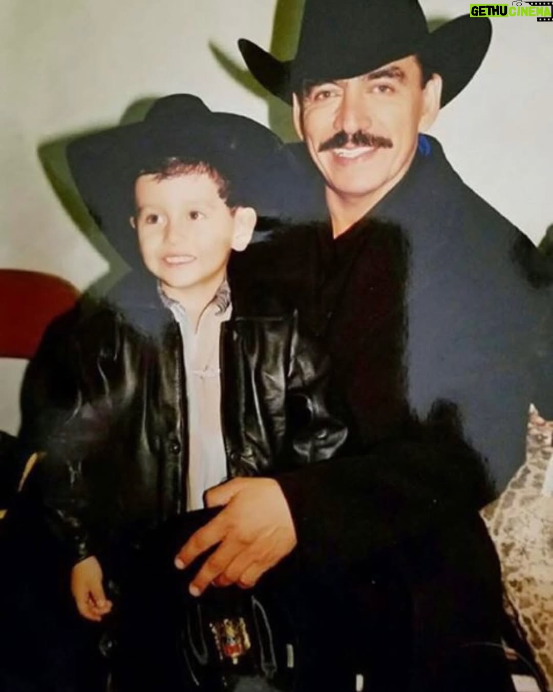 Maribel Guardia - 126.8K Likes - Feliz cumpleaños al cielo Joan , se que estás rodeado de amor y luz , con mi amado hijo Julián , con Trigo y Sebastián , y muchos amores de tu alma . Que los ángeles te hagan un jaripeo y celebren tu preciosa vida #happybirthday 🎂🎁🐴🤠 @joansebastian