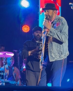 Maribel Guardia Instagram - Ayer fui a ver a mi artista favorito el MAESTRO @juanluisguerra me la pasé increíble ♥️ BESOS a #republicadominicana ♥️♥️♥️