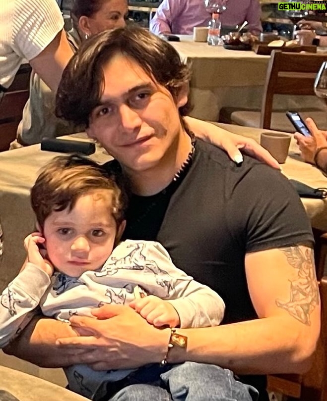 Maribel Guardia - 206.1K Likes - 19 meses 🥲 Será que algún día duela un poquito menos? Dios como sufro tu ausencia hijo de mi alma alegría de mi corazón, brillo de mis ojos . Te extraño 🥲