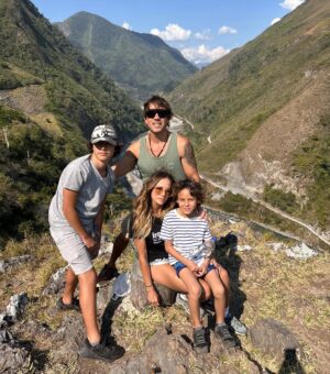Maricris Rubio Instagram - Una vez más fascinada con oxapampa y pozuzo. Qué destino en peru me recomendarías para mi siguiente escapada?