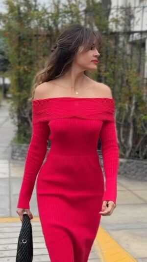 Maricris Rubio Instagram - Me enamoré de este vestido es de una marca peruana @kebeyafashion literal todo lo que tienen es bello , les hice un HAUL de las cositas que me escogí en TikTok maricrisrubioponcede