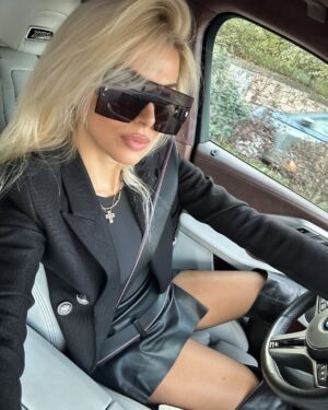 Marina Vjollca Instagram - My march💋
