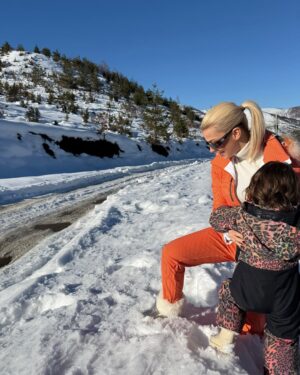 Marina Vjollca Instagram - 01.01.25
2025 started like this for us 🧡