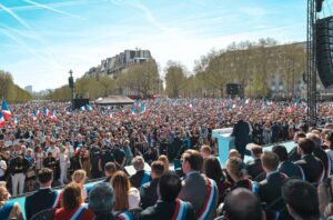Marine Le Pen Instagram - Jusqu’à la victoire ! 🇫🇷