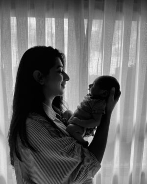 Mariyam Nafees Instagram - ﷽ •

Our world just got a lot more handsome! 🤩
World, meet Syed Eesa Amaan Ahmed. 
A week or so old, arrived in this blessed month, this lil guy has made us fall for him hard and fast ❤️
Welcome to the world, baby boy. 
May you live your dreams, Ameen. 🥹😘

Lovelies, please keep us in your prayers. 🌻

To all the women trying to conceive, I pray that you’re blessed with a healthy baby super soon, Ameen. 💐

| #AmYam Baby | He’s here | Eesa | Alhamdulilah | MashAllah |