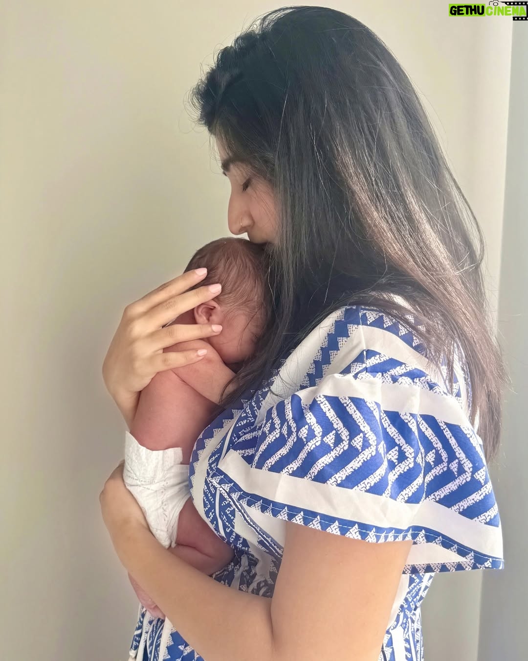 Mariyam Nafees - 162.8K Likes - ﷽ •
Our world just got a lot more handsome! 🤩
World, meet Syed Eesa Amaan Ahmed.
A week or so old, arrived in this blessed month, this lil guy has made us fall for him hard and fast ❤️
Welcome to the world, baby boy.
May you live your dreams, Ameen. 🥹😘
Lovelies, please keep us in your prayers. 🌻
To all the women trying to conceive, I pray that you’re blessed with a healthy baby super soon, Ameen. 💐
| #AmYam Baby | He’s here | Eesa | Alhamdulilah | MashAllah |