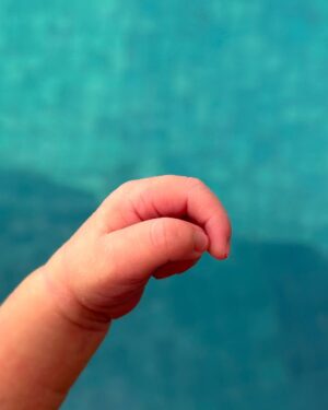 Mariyam Nafees Instagram - ﷽ •

Our world just got a lot more handsome! 🤩
World, meet Syed Eesa Amaan Ahmed. 
A week or so old, arrived in this blessed month, this lil guy has made us fall for him hard and fast ❤️
Welcome to the world, baby boy. 
May you live your dreams, Ameen. 🥹😘

Lovelies, please keep us in your prayers. 🌻

To all the women trying to conceive, I pray that you’re blessed with a healthy baby super soon, Ameen. 💐

| #AmYam Baby | He’s here | Eesa | Alhamdulilah | MashAllah |