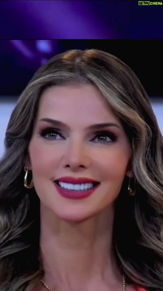 Marlene De Andrade - 13.9K Likes - ¡Gracias Presidente! @nicolasmaduro Por estar al frente de la Revolución Bolivariana, es usted el garante del bienestar social de todas y todos los venezolanos. Los habitantes de "El Carrizal", están eternamente agradecidos por su bella labor en la casa de Dios.
El Gobierno Bolivariano no se detiene, con la ayuda del Padre Celestial, llega hasta el último rincón de nuestra amada Venezuela, con el fin de apoyar incondicionalmente a su pueblo. Cambiando Vidas, hoy a las 9:00 PM, por @tves_aldia, el canal de la familia, sonríe contigo. ¡Imperdible!
#cambiandovidas #programadetv #tves #nicolasmaduro #marlenedeandrade #tv #venezuela