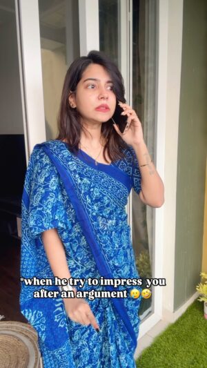Marshuka Shifana Instagram - Gaaalii panniduven 🤣 

Saree @iyal_saree 

#reels #comedy #reelsinstagram #memes #trending #instagram #funnymemes #tamil #tag #trendingreels #share