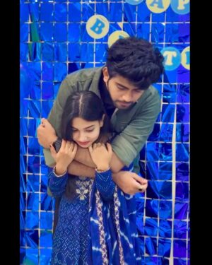 Marshuka Shifana Instagram - I have no words to speak 🥺 Had theeee bestttt birthday in my entire life 😍 with full of happy tears 🥺 thank you guys for making it worth and forever grateful ♥️🥺🤗 @rijju________ @ashiq_s_ali 

And thank you for all the wishes and blessings 🥰 

#birthdaypicture #birthday2022 #turning22 #picturepost #instagram #birthdaypost