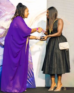Martha Ankomah Instagram - Last weekend @vibrant_skin_care_  we were awarded the best product discovery of the year. Thank you so much @ghanabeautyawards_official for recognizing and acknowledging our hard work. We are truly grateful. On this note we want to say a huge thank you to you our customers for patronizing our products and supporting us. We appreciate you a lot. Happy weekend.
