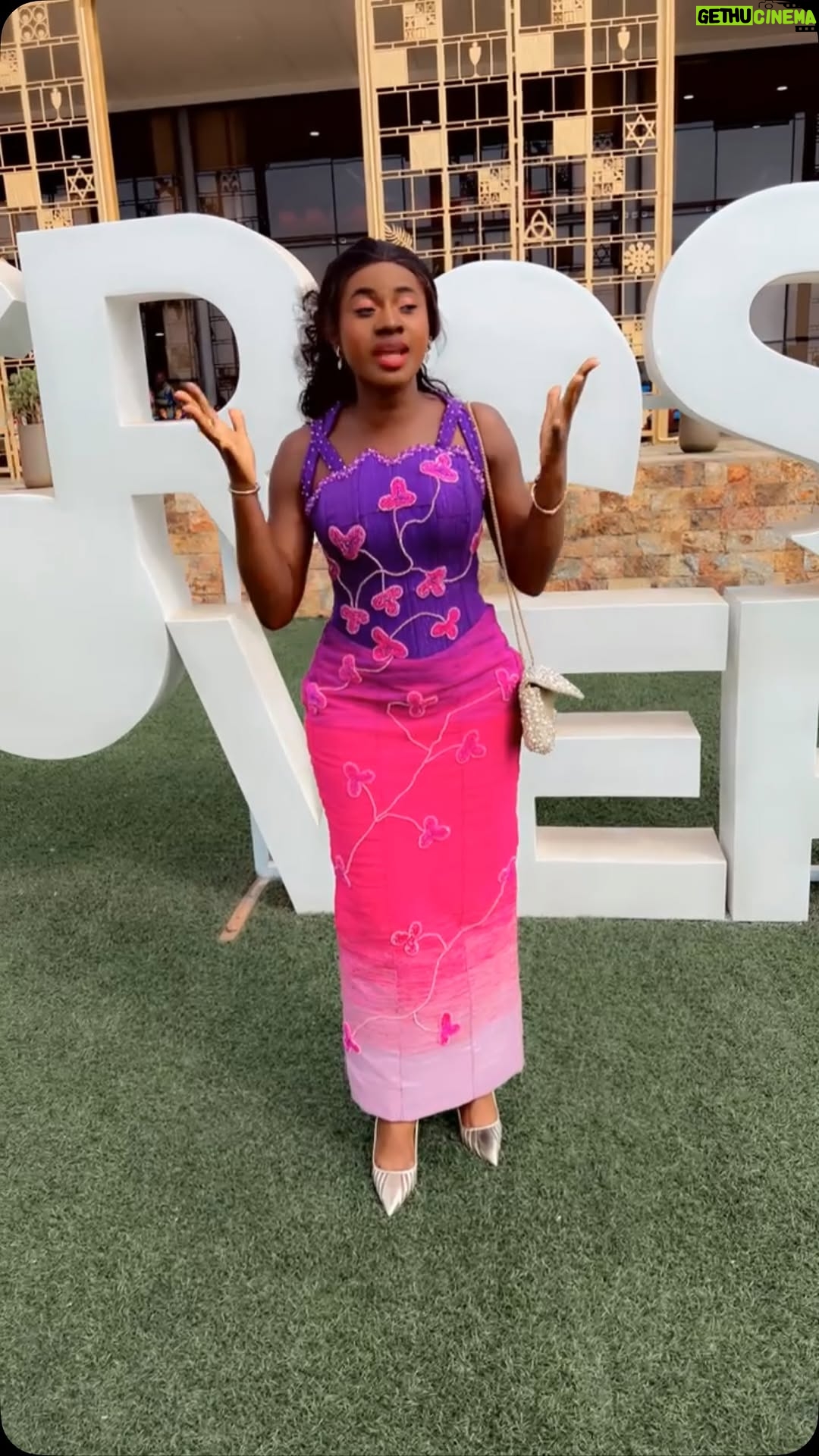 Martha Ankomah - 8.7K Likes - Dress available @styleinvogueafrique
Delivered by @yabaghana
Skin Care @vibrant_skin_care_
Life style by @wellnessbitegh
Experience the joy of vibrant skin! Our product are made with natural ingredients revealing your natural radiance. Products are available at the Palace Mall stores nationwide, Batsona Total Spintex, Addpharma Movenpick, and North Kaneshie. Camden Pharmacy Tse Addo and Sranack supermarkets Tesano, Juben house of beauty, Wellness Bite Tessano or call 055 422 3725 for delivery and bulk purchase.
Product available @yabaghana