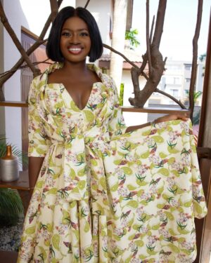 Martha Ankomah Instagram - Faith isn’t a feeling.
It’s a choice to trust God even when the road ahead seems uncertain, I know you will say hmmmm bla bla ………… but trust me your best bet is to trust God. Happy new month and a happy Sunday family. 
Dress by @styleinvogueafrique 
Skin care by @vibrant_skin_care_ 
Delivered by @yabaghana