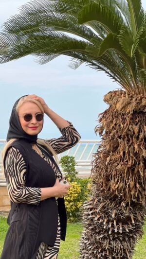 Maryam Kavyani Instagram - .
امسال ، یعنی ۱۴۰۴ به کجا خواهیم رسید؟!
….
امیدواری همراه با بی برنامه بودن و بی تدبیر ی و نا امیدی با تلاش اشتباه  فرقی ندارد ، نتیجه یک چیز است… #شکست 
……
#متفاوت_باش #موفق_شو #تلاش_کن #مصمم_باش #مریم_کاویانی #ریلز_اینستاگرام 
@maryam_kavyani