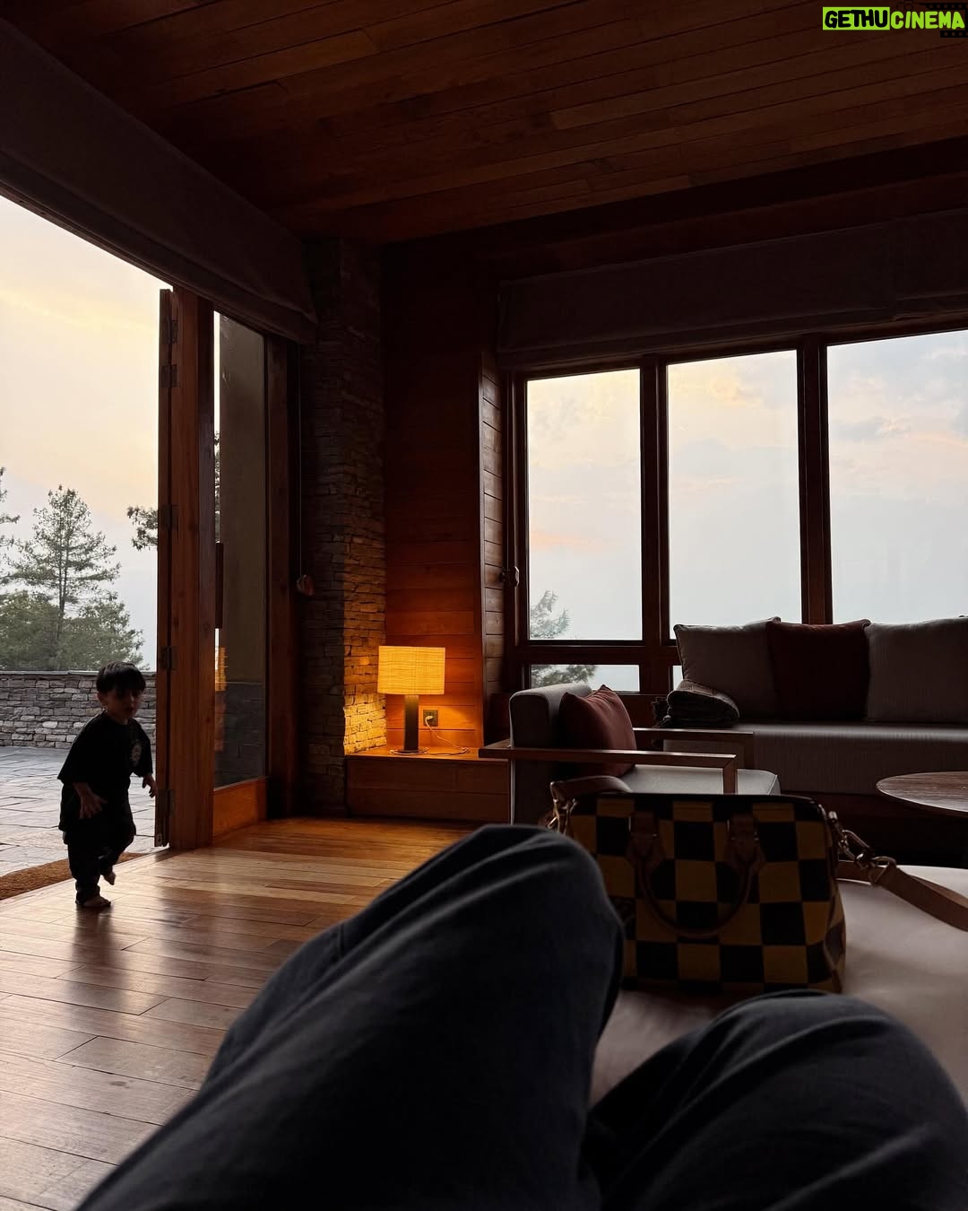 Masoom Mehta - 31.8K Likes - Please save 🤍 Our Bhutan Itinerary
STAY
@sixsensesbhutan, they have 5 lodges in Bhutan. We stayed 3 nights in Punakha & 2 nights in Paro & stopped over at the Thimphu one. All stunning. Could not recommend more. Food was impeccable & totally customisable. Our itinerary was completely managed & planned by the hotel.
THIMPHU (Stopover between Paro - Punakha)
- Stopped at Six Senses Thimphu for lunch
- Visited the giant Buddha Dordenma
PUNAKHA
- Traditional monastic breakfast with young monks at a hilltop monastery. Followed by a mindfulness & meditation session by their chief abbot. How much you take away from this depends entirely on how much you speak to them/your interest
- Momo-making class at the lodge
- Sunset cocktail-making workshop in the rice-fields
- Visited a beautiful nunnery in Nobgang & spent time with the nuns - Sangchen Dorji Lhendrup Nunnery
- Explored Punakha Dzong (an architectural dream)
- Walked across Bhutan’s longest suspension bridge
- Picnic lunch at a pine forest
- BBQ night at the lodge
PARO
- Lunch at the home of a local family who have been making prayer flags by hand for generations. Over lunch, we got an insight into rural Bhutanese life, learned the secrets of their craft and made our own prayer flags
- Archery session with our guide (competitive but hilarious). So fun!
- Visited bhutans largest temple
- Shopped local in Paro town (don’t skip Tara Handicrafts)
- Ended with a butter lamp blessing at a monastery near the lodge. The monks also let us sit through a chanting session.
- Dotsho, a traditional hot stone bath experience known to have healing abilities. We did this at a local farmhouse - Gakiling farm house. Not luxurious but v authentic experience
ALSO 🩷
- We had a guide & driver with us the whole time that the hotel arranged
- We spent all our evenings in the heated pools of our villa/hotel
PS Our itinerary doesn’t include any hiking because we didn’t hike. Shailin recently had his ACL surgery so we couldn’t!