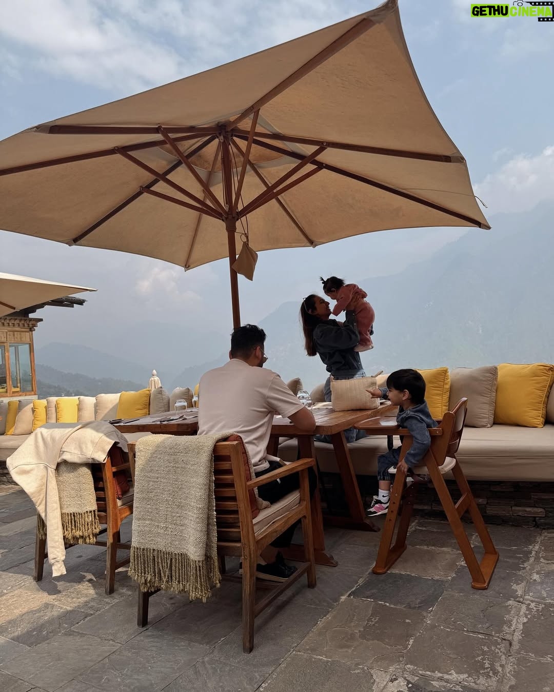 Masoom Mehta - 26K Likes - Bhutan: where your screen time drops, your breath slows down, and your kids magically behave. Okay, two out of three. 🧘🏽♀️
@sixsensesbhutan #SixSensesPunakha