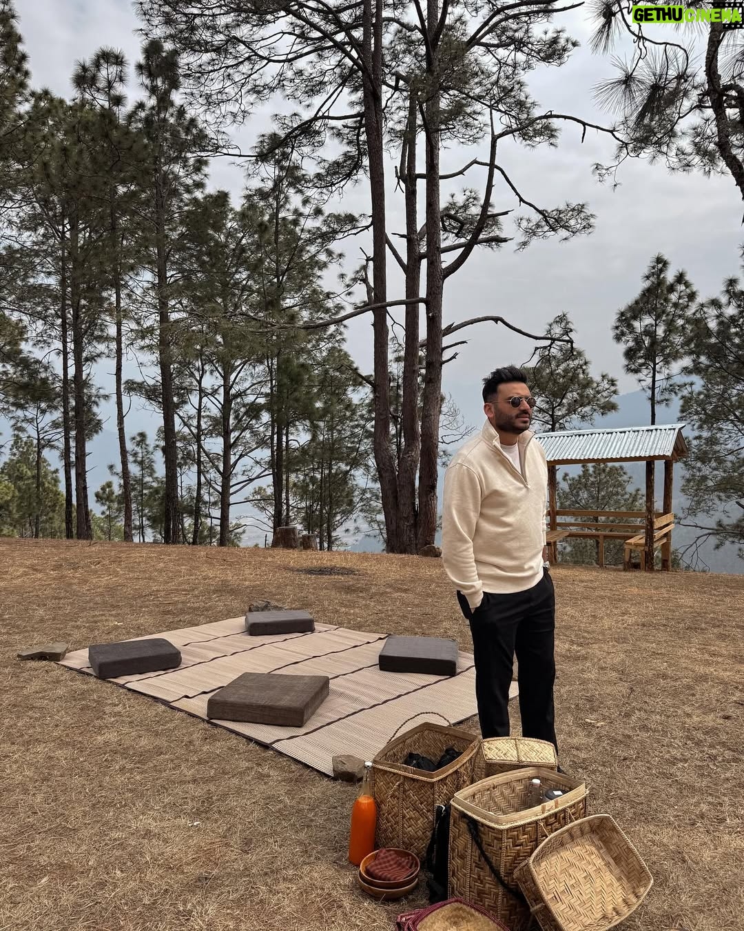 Masoom Mehta - 26K Likes - Bhutan: where your screen time drops, your breath slows down, and your kids magically behave. Okay, two out of three. 🧘🏽♀️
@sixsensesbhutan #SixSensesPunakha