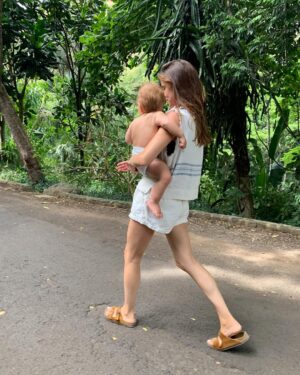 Matilda Lutz Instagram - If I could only put into words all the love I have for you Planet Earth 🌎