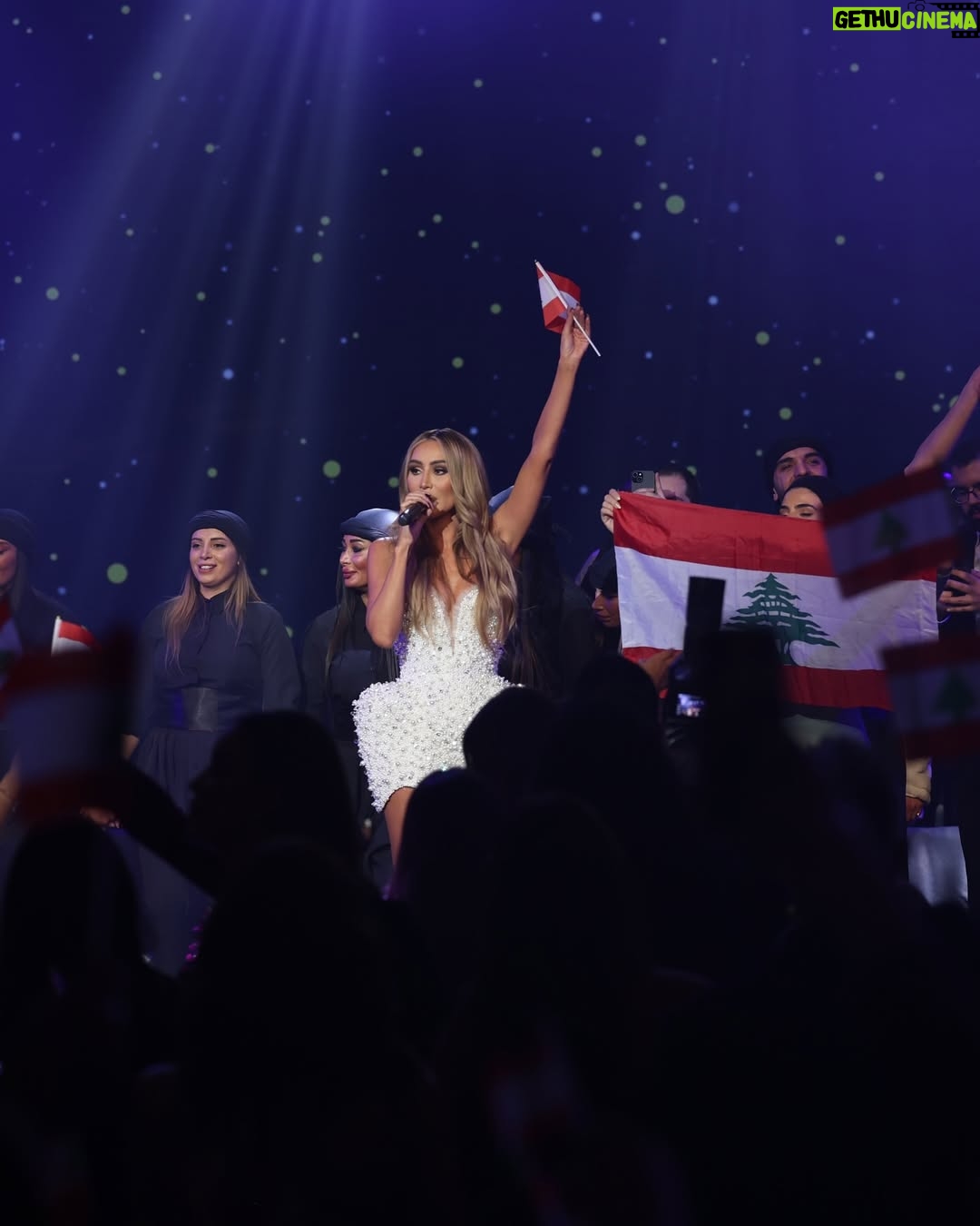 Maya Diab - 3 Likes - إني قدرت ضيف بسمة أو فرحة أو علاج لكل طفل مصاب بالسرطان هي قمة سعادتي ، وهيك كنت مبارح بين ناس محبة وجمهور كبير وصالة مليئة بالمحبين والمتبرعين لأطفال بحاجة لنا دائماً ، شكرا على هالليلة الحلوة اللي ما رح انسيها بحياتي ، شكرا @kidsfirstassociation ❤️