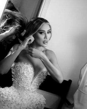 Maya Diab Instagram - إني قدرت ضيف بسمة أو فرحة أو علاج لكل طفل مصاب بالسرطان هي قمة سعادتي ، وهيك كنت مبارح بين ناس محبة وجمهور كبير وصالة مليئة بالمحبين والمتبرعين لأطفال بحاجة لنا دائماً ، شكرا على هالليلة الحلوة اللي ما رح انسيها بحياتي ، شكرا @kidsfirstassociation ❤️