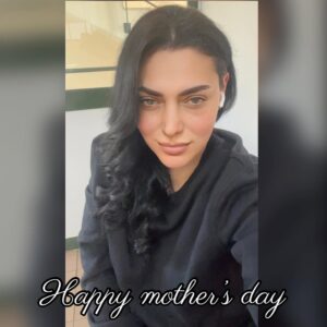 Maya Nasri Instagram - I am a #strong #woman.. because a #strongwoman raised me.. 💪 #happymothersday to my mama ☺️ and all the mamas .. ❤️❤️🤟🥰