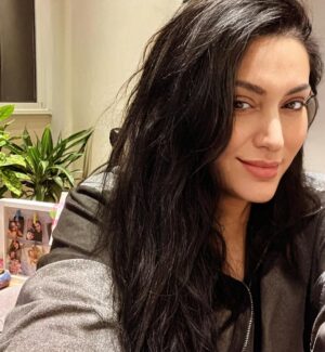 Maya Nasri Instagram - Waiting to see ur eyes my Love!! @ihablamey #everlasting #Love #everlastinglove #whenitsloveitnevervaries